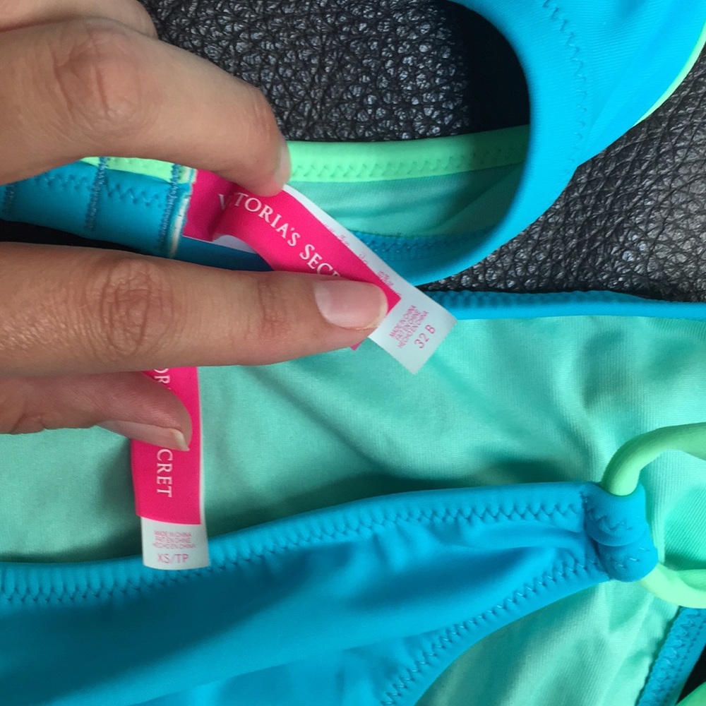 NWOT VIctorias Secret bikini! - Picture 2 of 5
